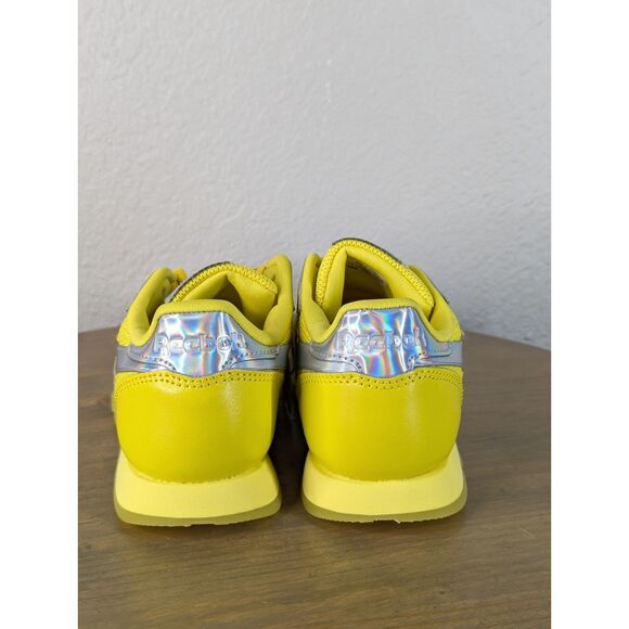 NWOB Reebok Girls Leather Running Sneakers Size 1 Yellow Silver Athletic Retro - Picture 3 of 11